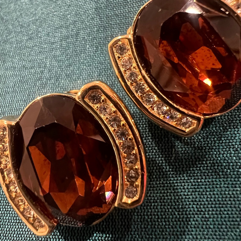 Christian Dior Gold -Amber Crystal-  Clip on Earrings - Picture 8 of 11